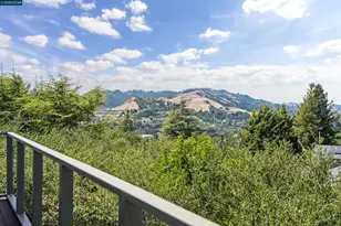 210 Courtney Ln, Orinda, CA 94563 - Photo 13