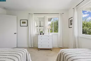210 Courtney Ln, Orinda, CA 94563 - Photo 47