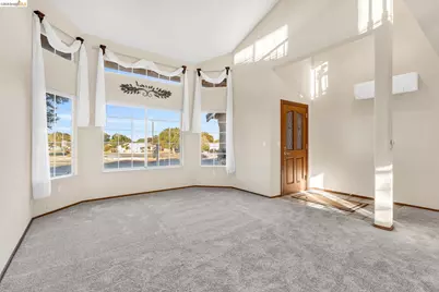 1003 Linda Vista Way, Rio Vista, CA 94571 - Photo 9