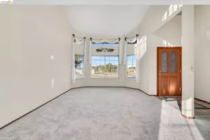 1003 Linda Vista Way, Rio Vista, CA 94571 - Photo 13