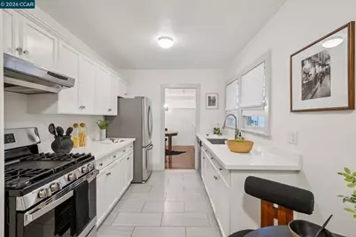 4411 Brookdale Ave, Oakland, CA 94619 - Photo 11