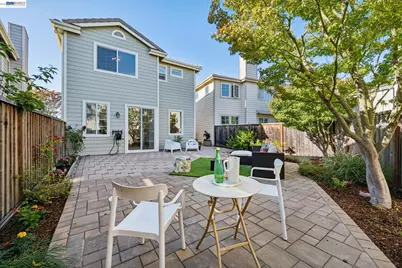 12 Britt Ct, Alameda, CA 94502 - Photo 37