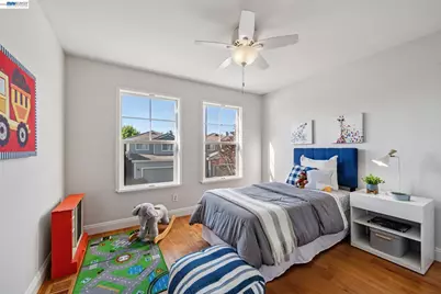 12 Britt Ct, Alameda, CA 94502 - Photo 31