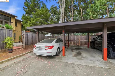 9729 Elmview Dr, Oakland, CA 94603 - Photo 31