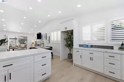 5034 Rahlves Dr, Castro Valley, CA 94546 - Photo 73