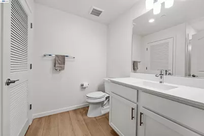 3765 Castro Valley Blvd, Castro Valley, CA 94546 - Photo 27