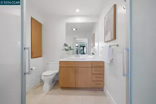 438 Grand Ave, Oakland, CA 94612 - Photo 31