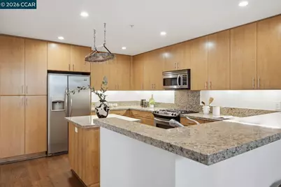 438 Grand Ave #418, Oakland, CA 94612 - Photo 17