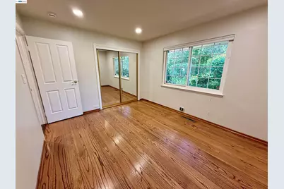 516 Moraga Way, Orinda, CA 94563 - Photo 69