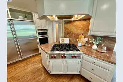 516 Moraga Way, Orinda, CA 94563 - Photo 33