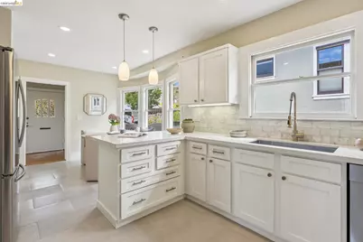 4630 Edgewood Avenue, Oakland, CA 94602 - Photo 27