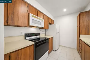 151 Terrace Ct, Hercules, CA 94547 - Photo 9