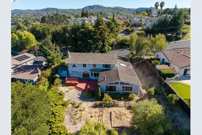 11278 Betlen Dr, Dublin, CA 94568 - Photo 9