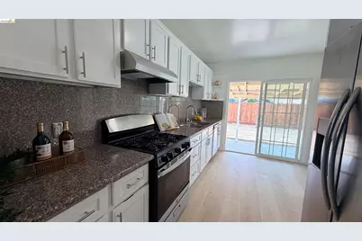 954 Folsom Ave, Hayward, CA 94544 - Photo 17