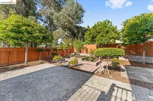 858 Coral Ridge Cir, Rodeo, CA 94572 - Photo 47