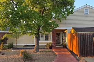 8109 Scalford Ct, Sacramento, CA 95829 - Photo 3