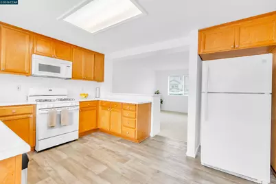 712 Daniels Ave, Vallejo, CA 94590 - Photo 13