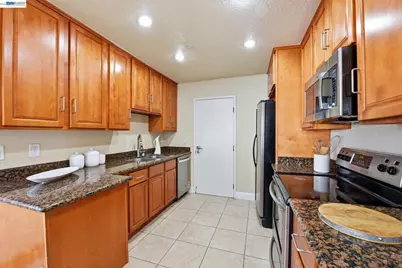33253 Lake Pyramid St, Fremont, CA 94555 - Photo 7