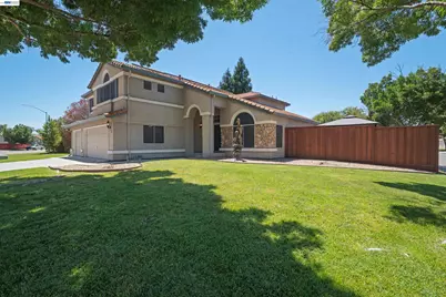 2179 Carol Ann Dr, Tracy, CA 95377 - Photo 3