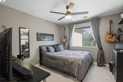 2179 Carol Ann Dr, Tracy, CA 95377 - Photo 35