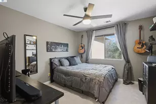 2179 Carol Ann Dr, Tracy, CA 95377 - Photo 35