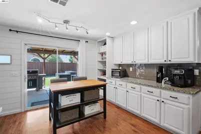 2179 Carol Ann Dr, Tracy, CA 95377 - Photo 17