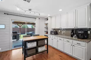 2179 Carol Ann Dr, Tracy, CA 95377 - Photo 17