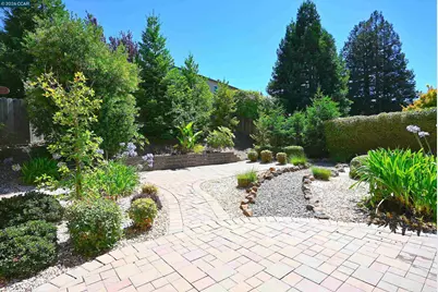 496 Panorama Dr, Benicia, CA 94510 - Photo 49