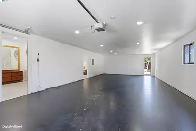 3910 Oak Hill Rd, Oakland, CA 94605 - Photo 21