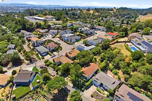 3910 Oak Hill Rd, Oakland, CA 94605 - Photo 5
