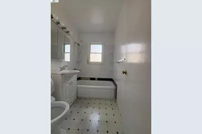 4131 Chaucer Drive, Concord, CA 94521 - Photo 15