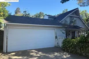 4131 Chaucer Dr, Concord, CA 94521 - Photo 3