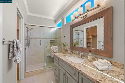 5027 Keller Ridge Dr, Clayton, CA 94517 - Photo 19