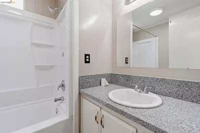 8200 Jantzen Rd #201, Modesto, CA 95357 - Photo 13
