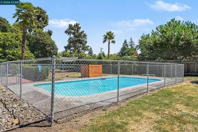 1831 Alray Dr, Concord, CA 94519 - Photo 29
