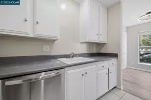 2037 Sierra Rd, Concord, CA 94518 - Photo 21