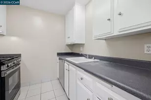 2037 Sierra Rd, Concord, CA 94518 - Photo 17