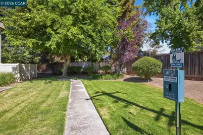 2037 Sierra Rd #5, Concord, CA 94518 - Photo 47