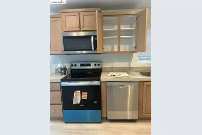 915 Sherman Oaks Dr, San Jose, CA 95128 - Photo 53