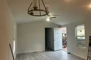 915 Sherman Oaks Dr, San Jose, CA 95128 - Photo 31