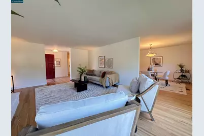 423 Deerfield Dr, Moraga, CA 94556 - Photo 13