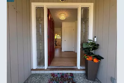 423 Deerfield Dr, Moraga, CA 94556 - Photo 5