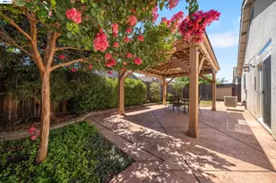 1966 Hecke Dr, Woodland, CA 95776 - Photo 31