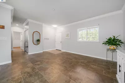 1966 Hecke, Woodland, CA 95776 - Photo 5