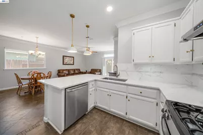 1966 Hecke, Woodland, CA 95776 - Photo 19