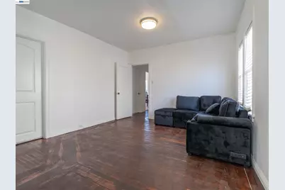 7911 Holly Street, Oakland, CA 94621 - Photo 3
