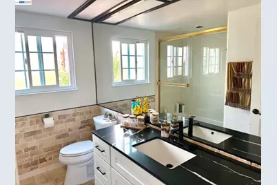5182 Coach, Richmond, CA 94803 - Photo 35