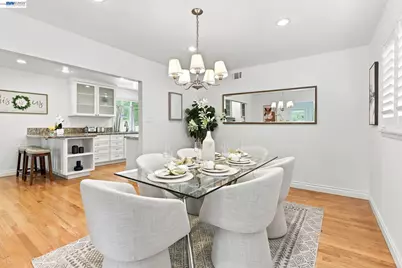 1654 Creek Dr, San Jose, CA 95125 - Photo 15