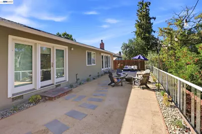 1654 Creek Dr, San Jose, CA 95125 - Photo 31