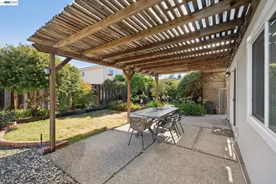 3560 Kirkcaldy St, Pleasanton, CA 94588 - Photo 55
